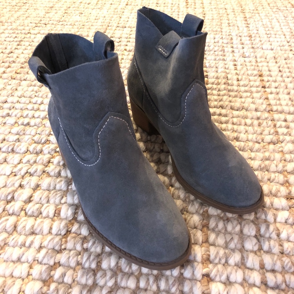 Carlos by Carlos Santana Booties